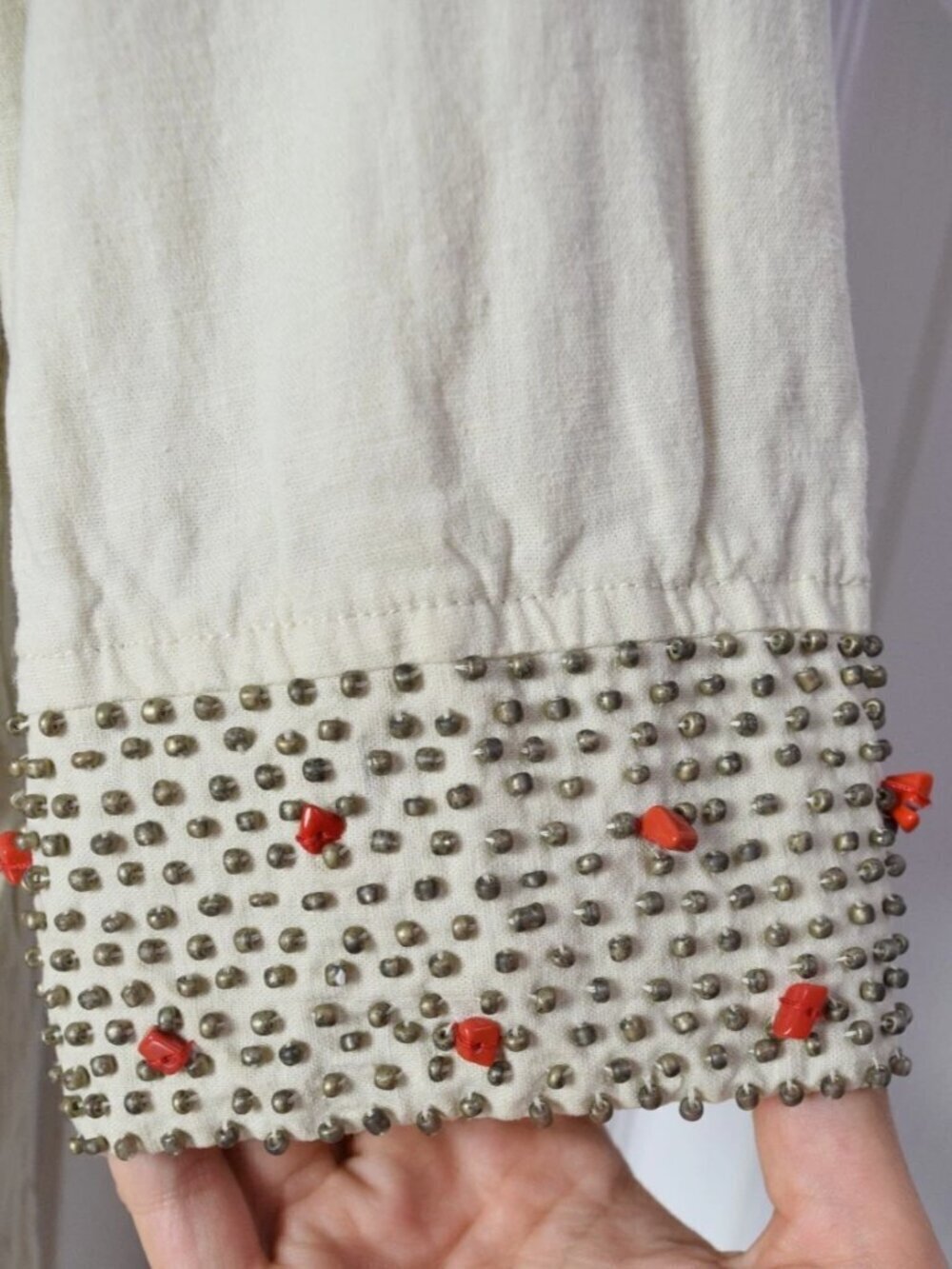 ANTHROPOLOGIE EVELYN BEIGE LINEN BEAD EMBROIDERED SLEEVE JACKET - Picture 4 of 9